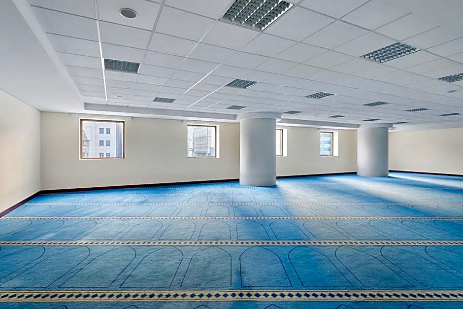 Makarem Al Bait Al Azizia Hotel