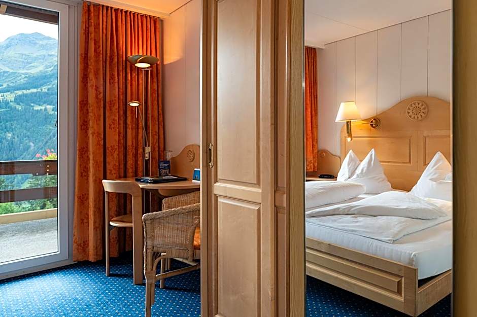 Hotel Bellevue - Traditional Swiss Hideaway