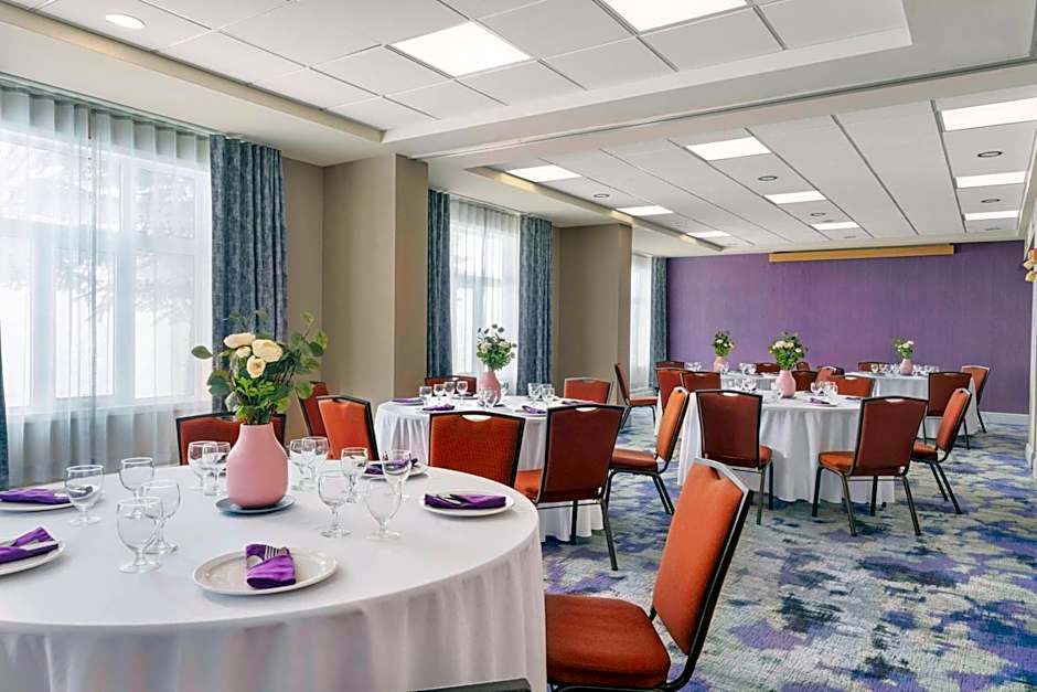 Hilton Garden Inn Calgary Airport