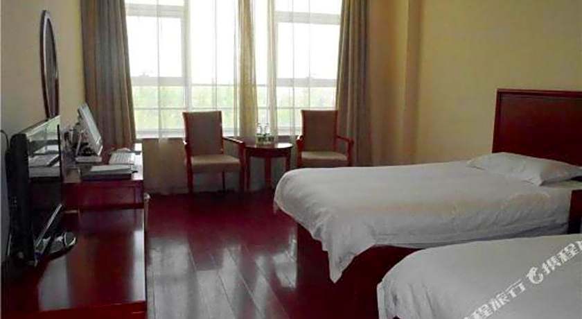 Greentree Inn Tianjin Wuqing Distric Bohai Market