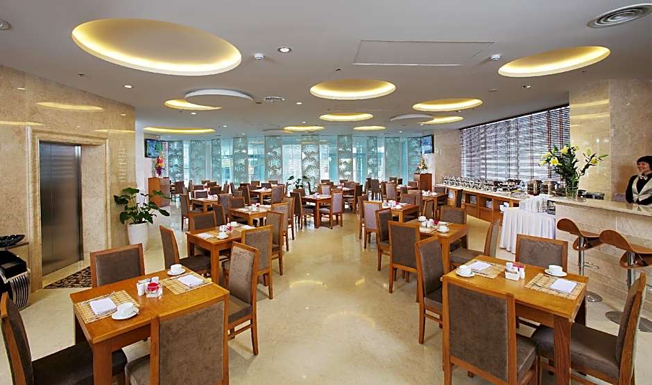 EdenStar Saigon Hotel & Spa