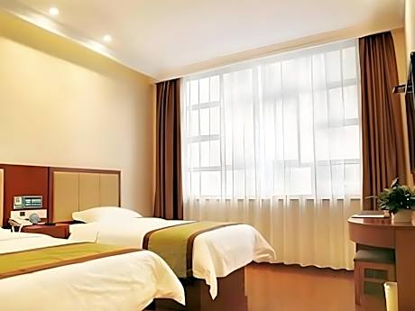 GreenTree Inn HanZhong Railway Station Beiyihuan Road Express Hotel