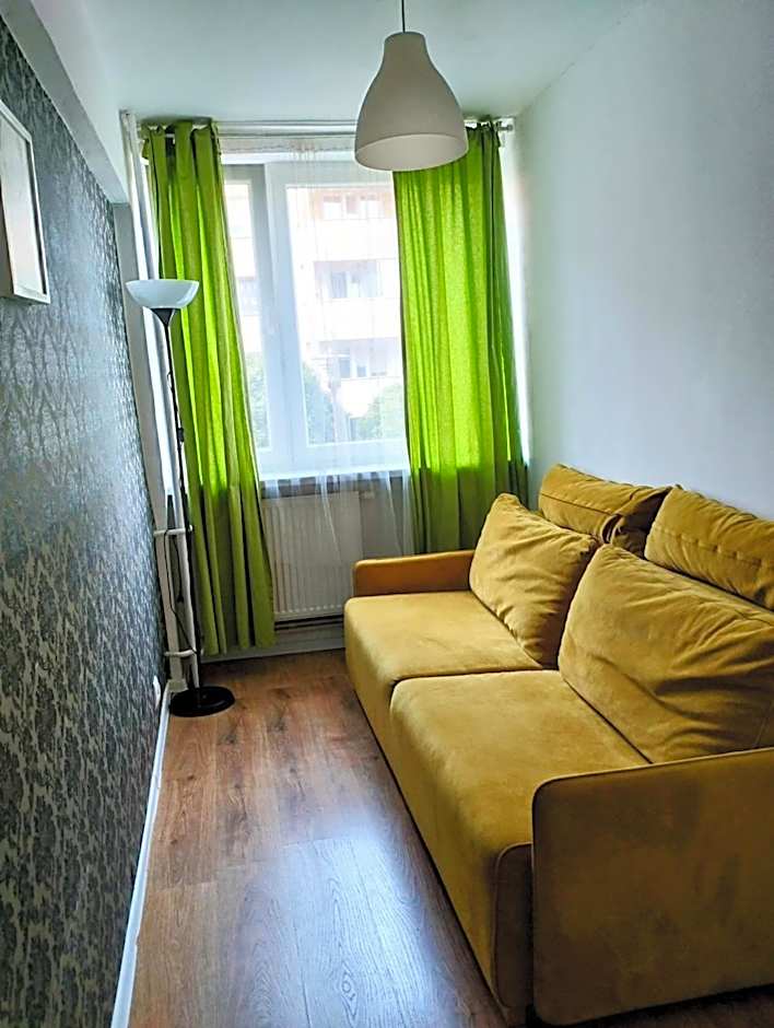 Ursus Rooms-Self Check-in