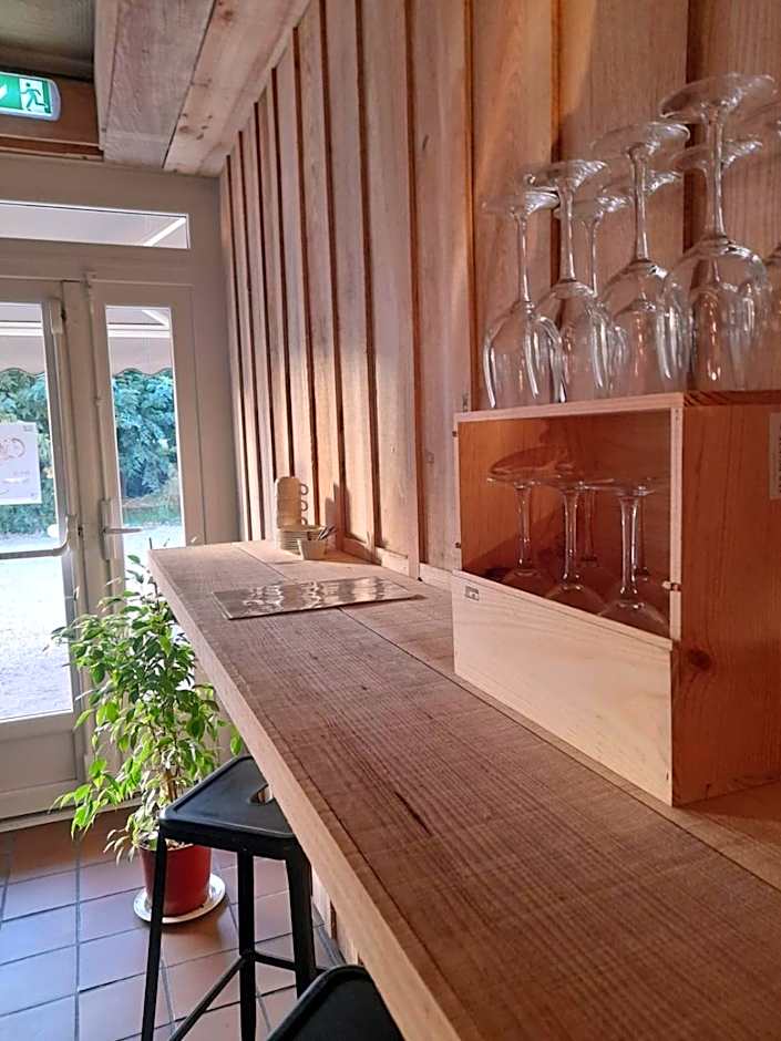 Hôtel Platanes - KB HOTEL GROUP
