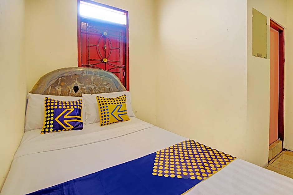 SPOT ON 92667 Hotel Kopeng Indah 1