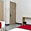 RedDoorz Plus near Sultan Hasanuddin Airport