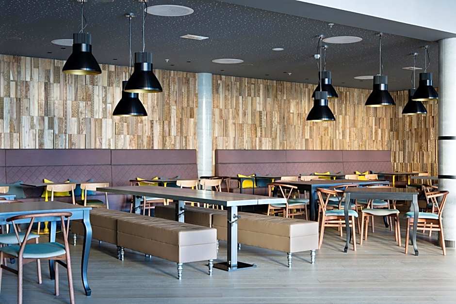 Comfort Hotel Bergen Airport