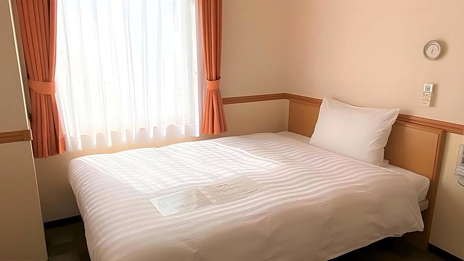 Toyoko Inn Okinawa Naha Kokusai-Dori Miebashi-Eki