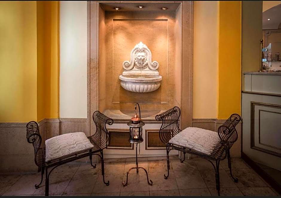 Pension De Lux Augsburg