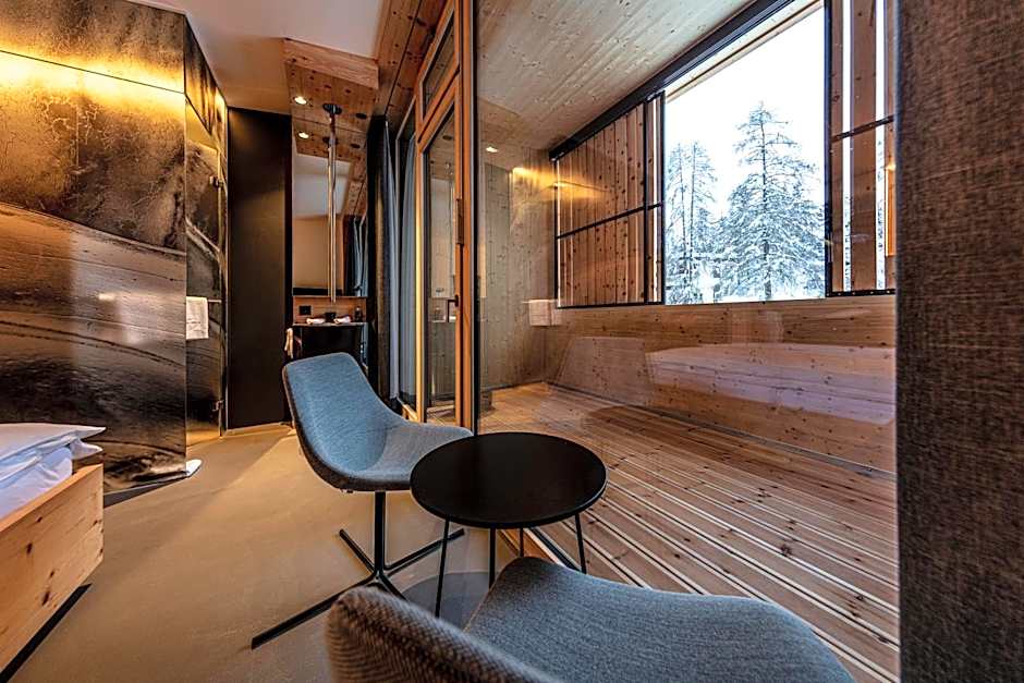 Hotel Arnica Scuol - Adults Only