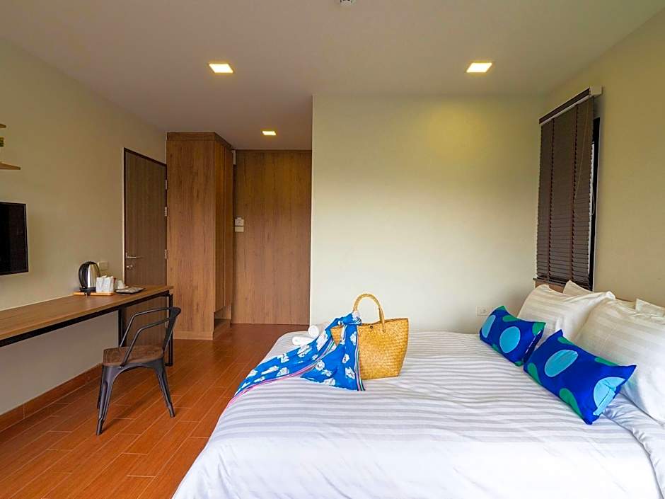 Casa Luxe Hotel and Resident