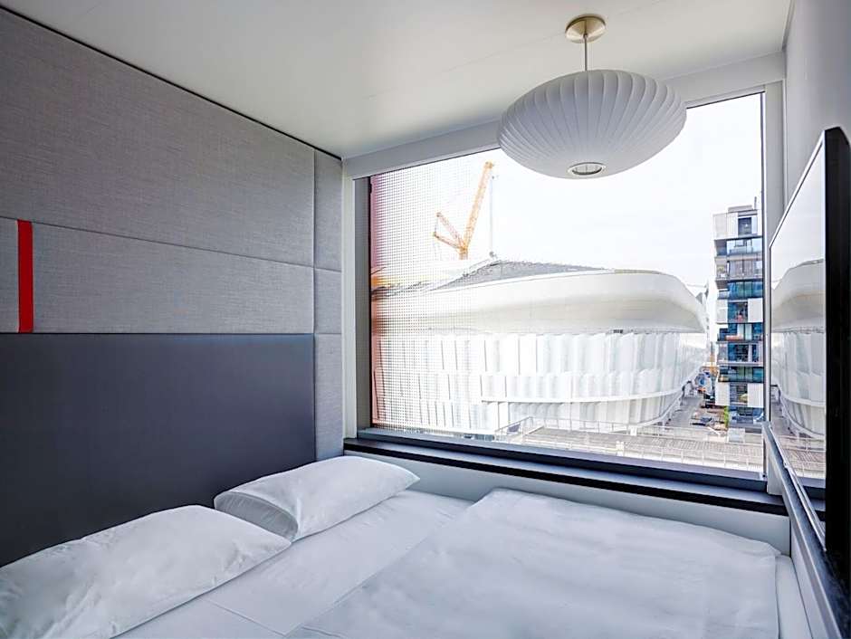 citizenM Paris La Défense