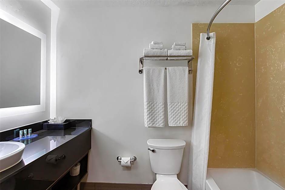 Best Western Duchesne Inn