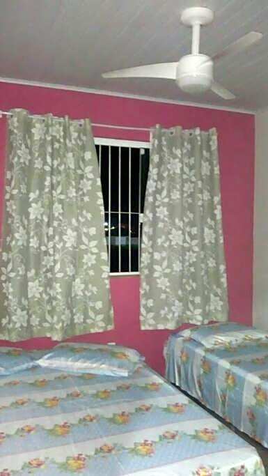 CASA COSTA DO SOL, Com Piscina e Churrasqueira !!!