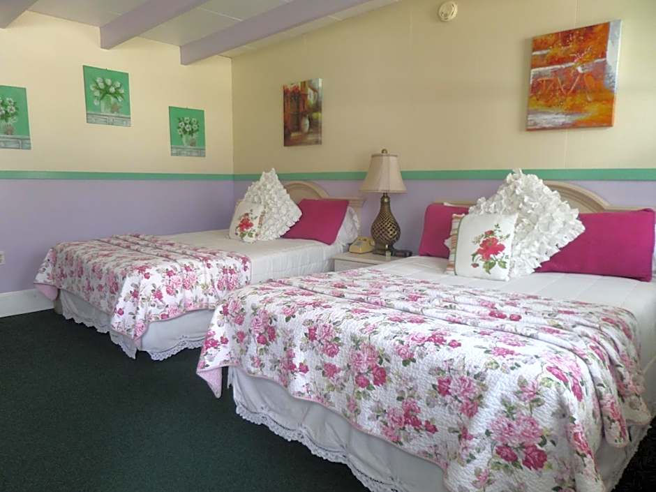 Claddagh Motel & Suites
