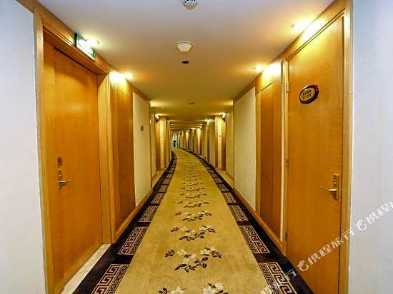 Zhujiang Hotel