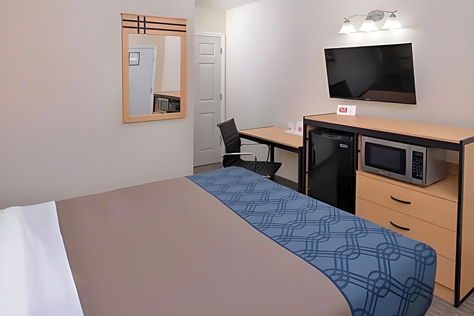 Econo Lodge Rochester