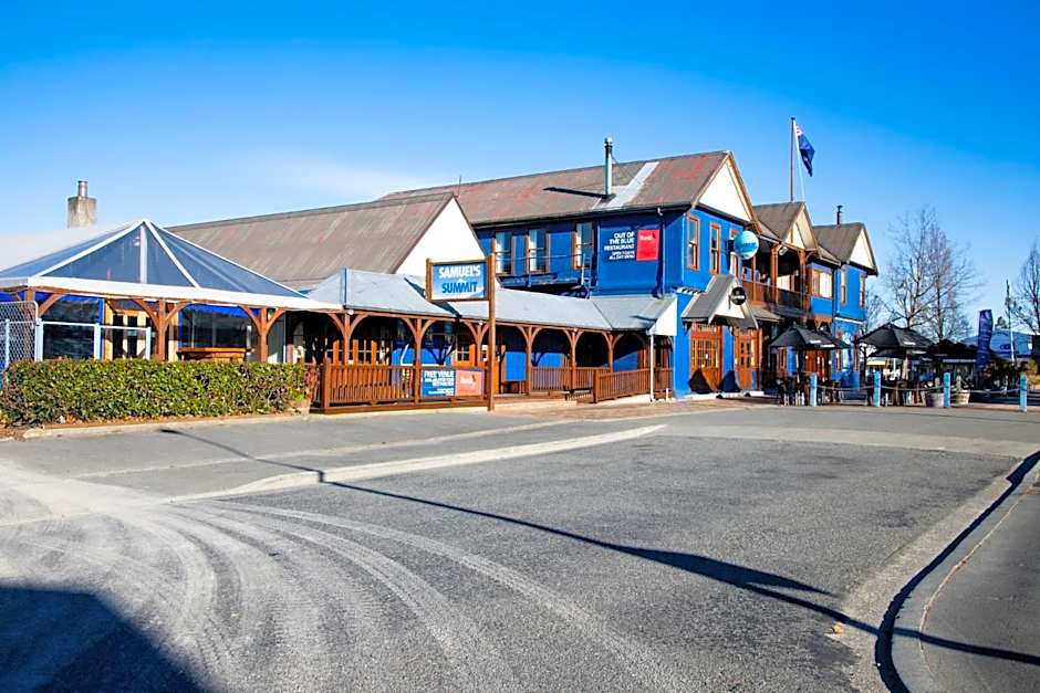 The Blue Pub