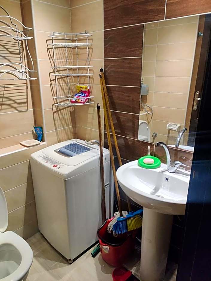 Florenza khamsin compound unit g4