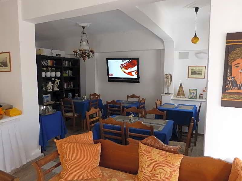 Aparthotel Black Sand