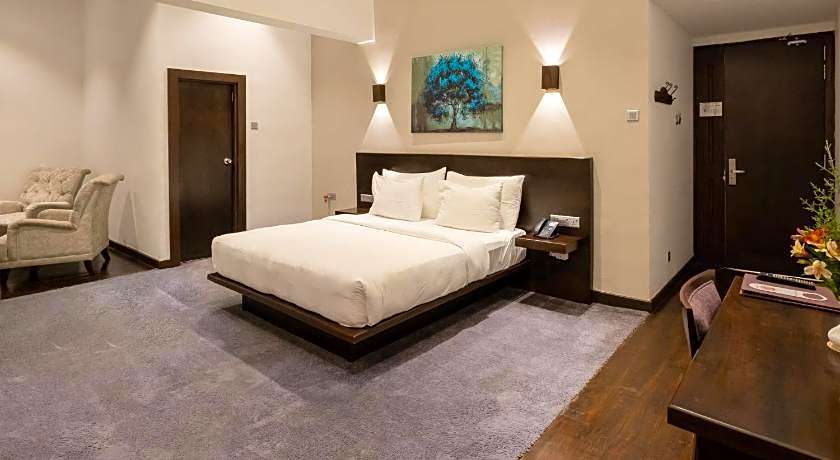 Galway Heights Hotel