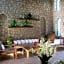 Manastir Alacati Hotel