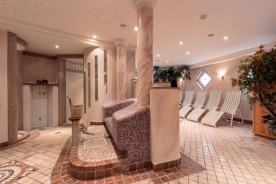 Schmid Rooms Apartments – Ischgl, MO