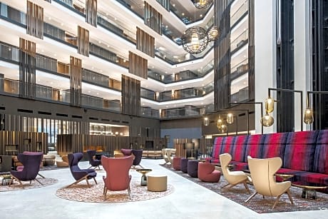 Sheraton Grand Tbilisi Metechi Palace