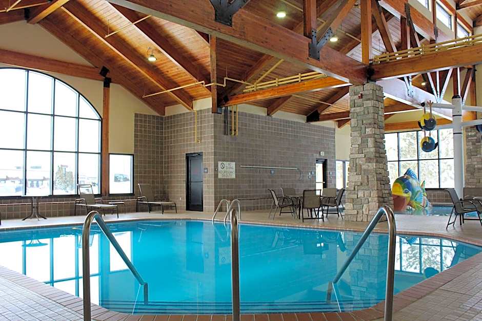 SouthShore Hotel on Lake Bemidji Trademark Collect