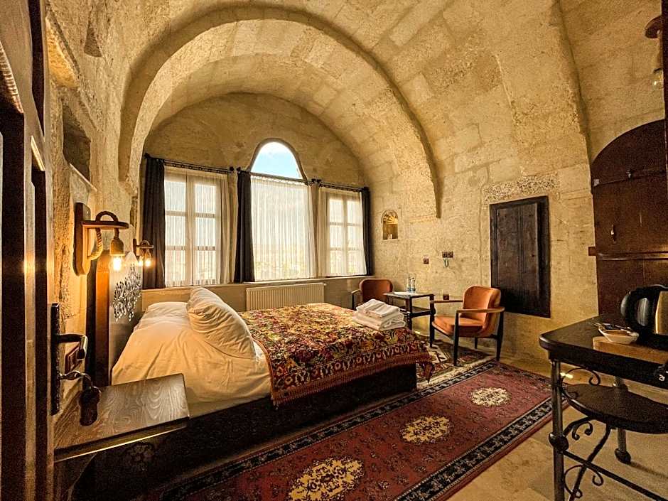 Takunya Cave Hotel