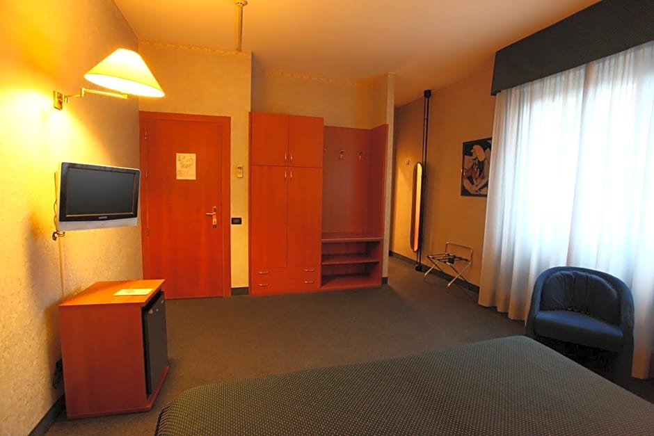 Hotel Lincoln – Cinisello Balsamo, DC