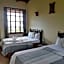 Hotel La Colina