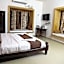 Hotel Marina Mahal