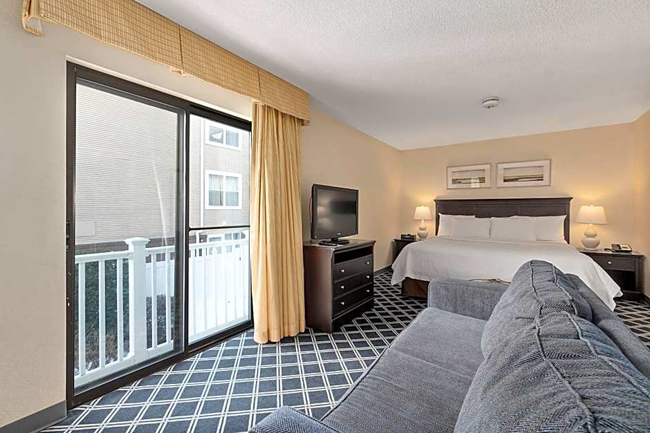Residences at Daniel Webster