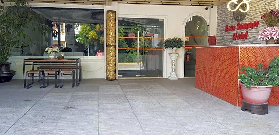 Cess Summer Boutique Hotel