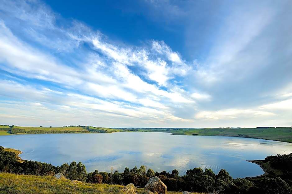 Lakes and Craters Holiday Park