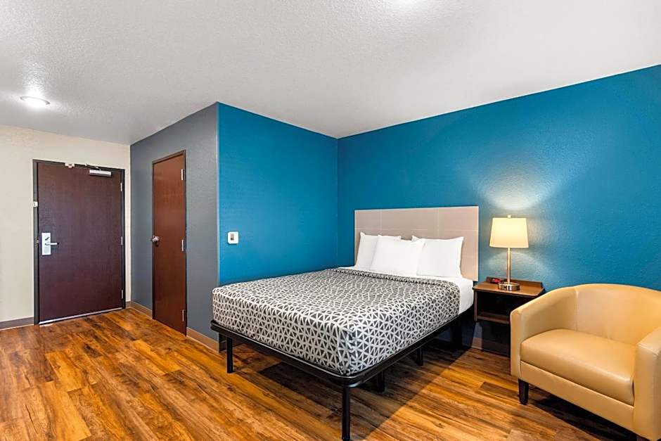 WoodSpring Suites Port St Lucie