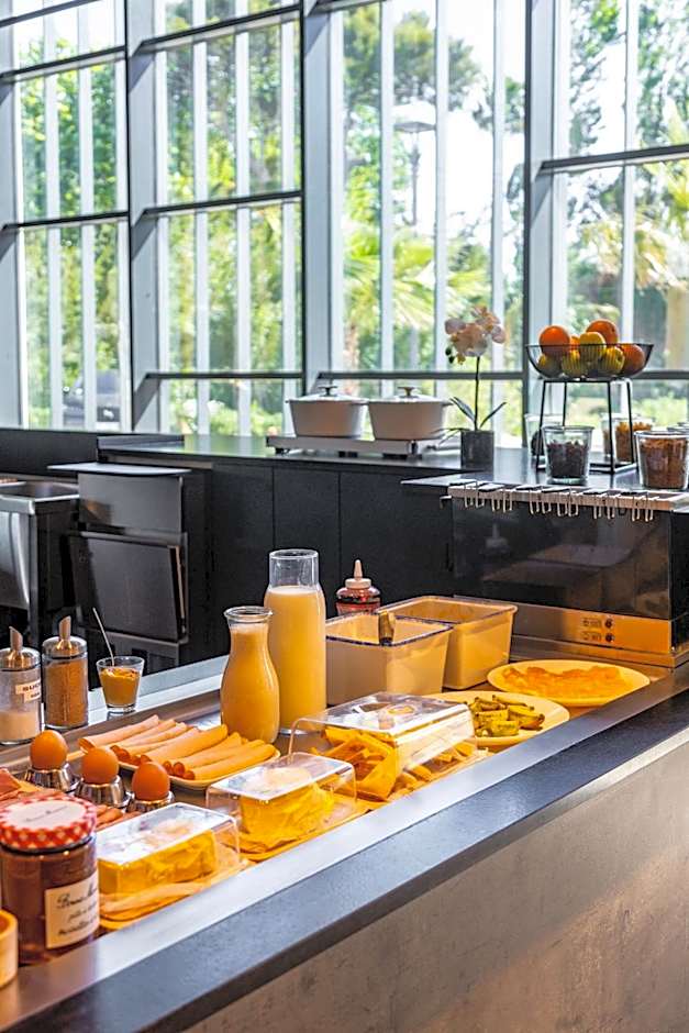 Ibis Marseille Marignane Technopole