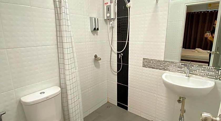 Khaolak Mind Home Hostel