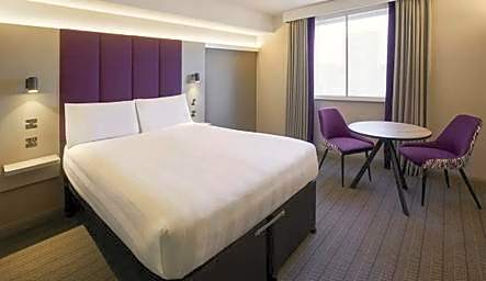 Premier Inn Belfast City Cathedral Quarter