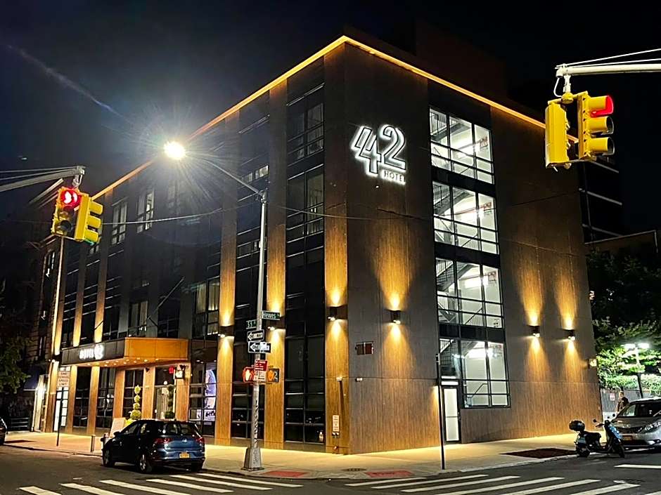 42 Hotel Williamsburg