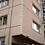 Peracity Hotel
