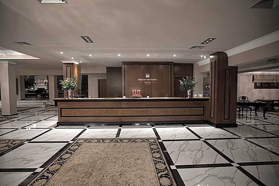 Grand Meteora Hotel