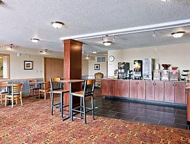 Super 8 by Wyndham Monticello
