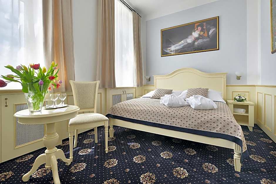 Hotel Podhrad