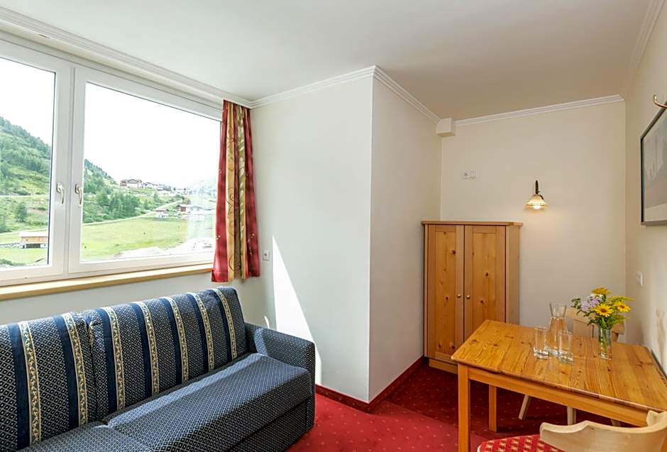 Hotel & Appartement Auerhahn