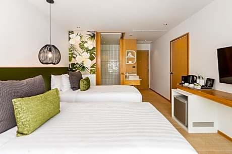 Seaview Deluxe