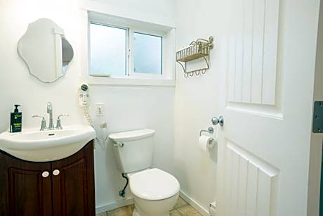 Ocean View Cottage