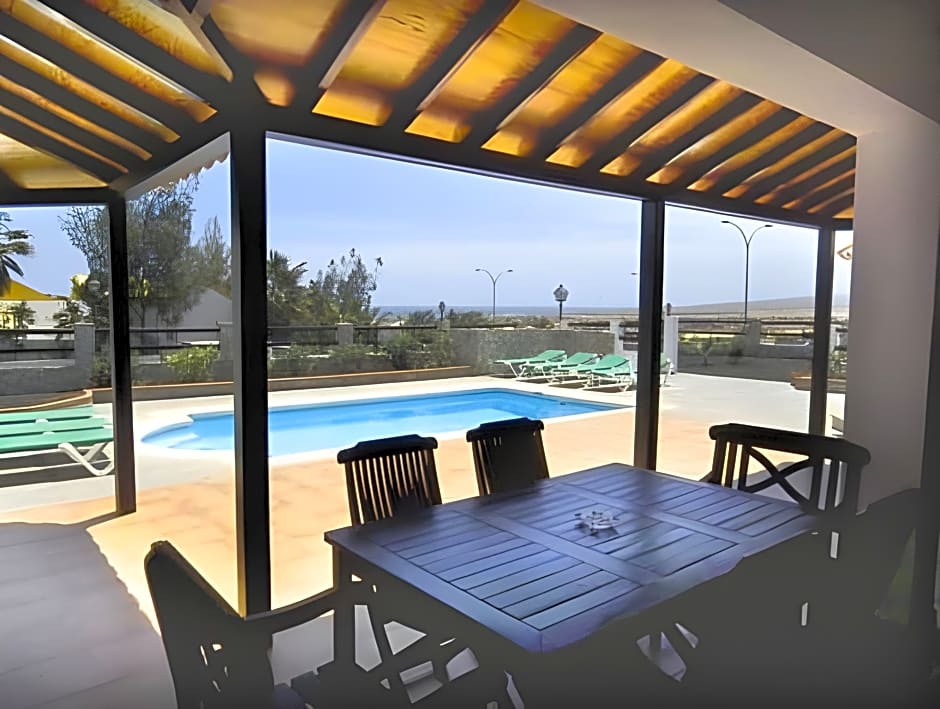 Vip Villas - Caleta Dorada