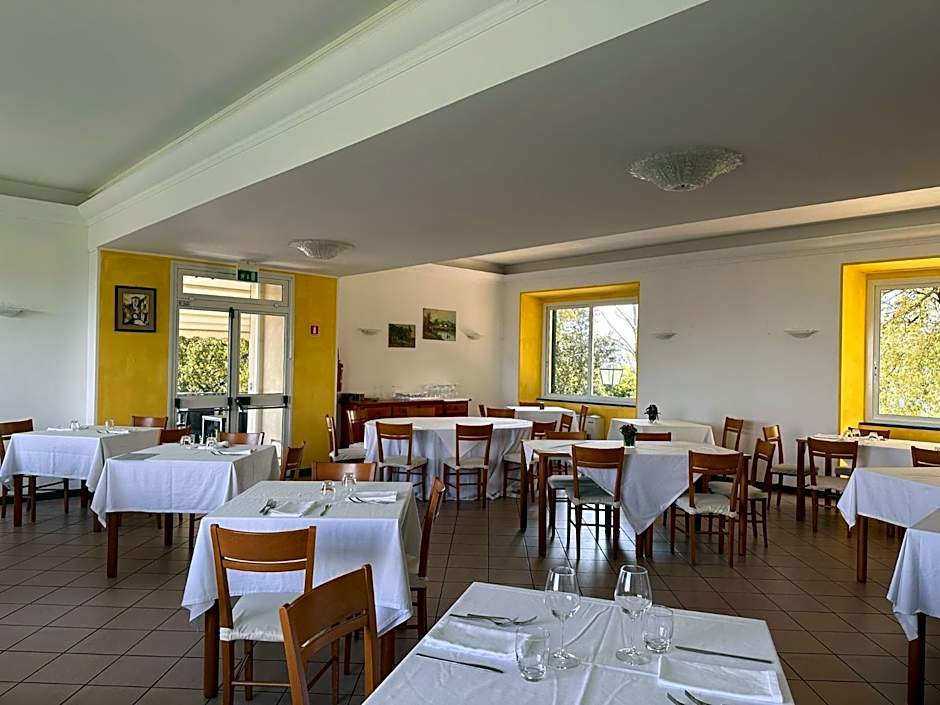 Hotel Montallegro